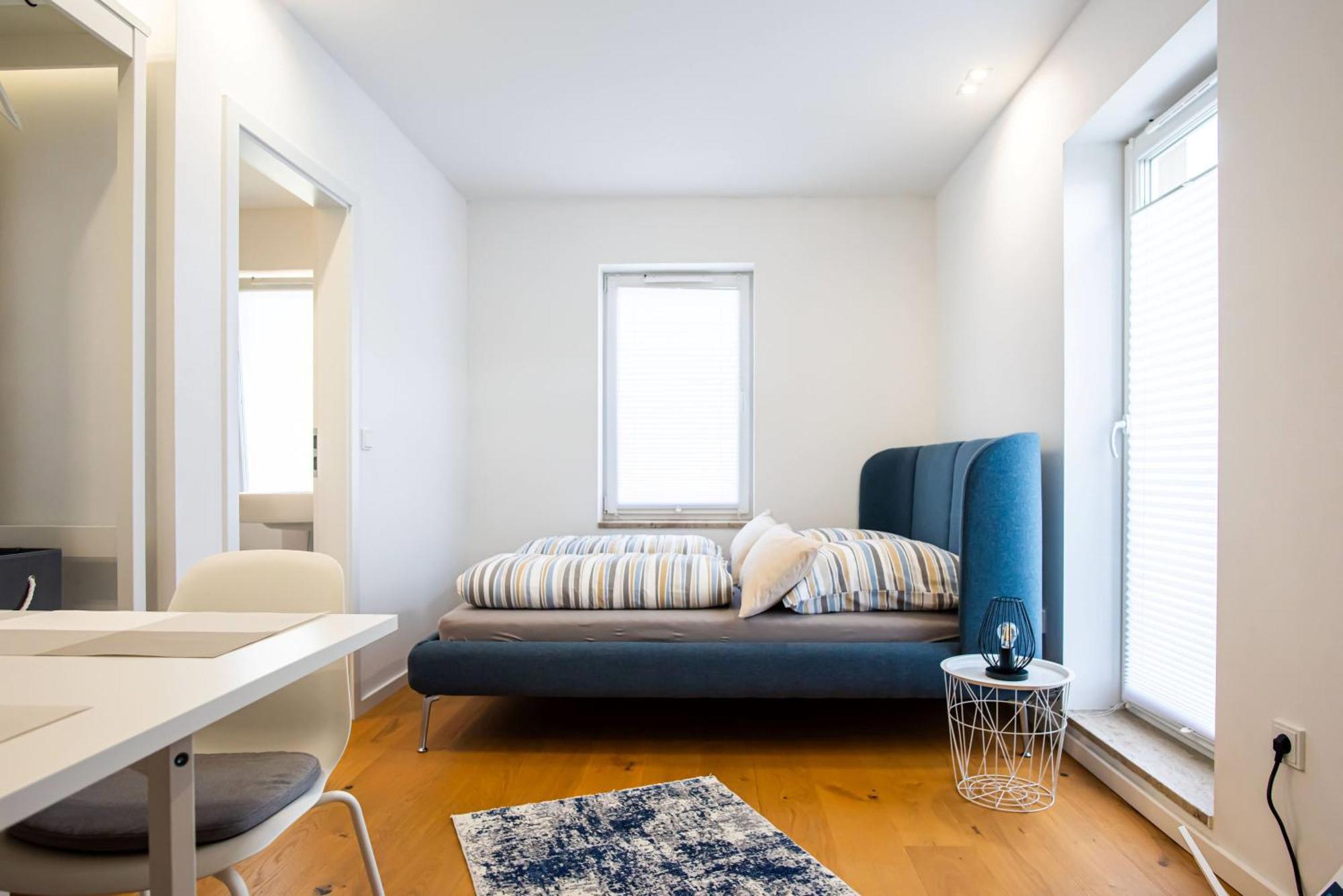 Zentral Gelegenes Apartment アウグスブルク エクステリア 写真